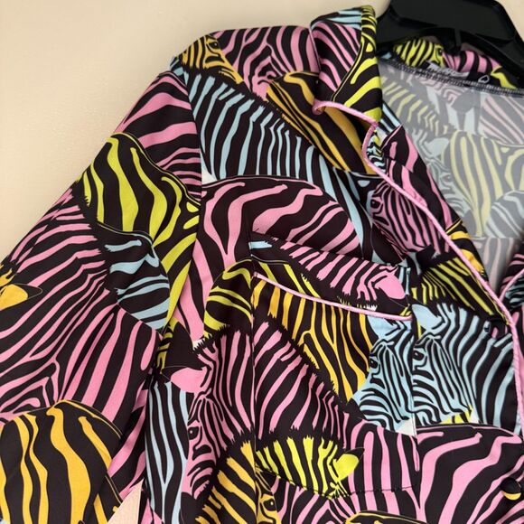 NASTY GAL women's size 4 Satin Zebra print shirt and pajama pants lounge pj set - Picture 10 of 16